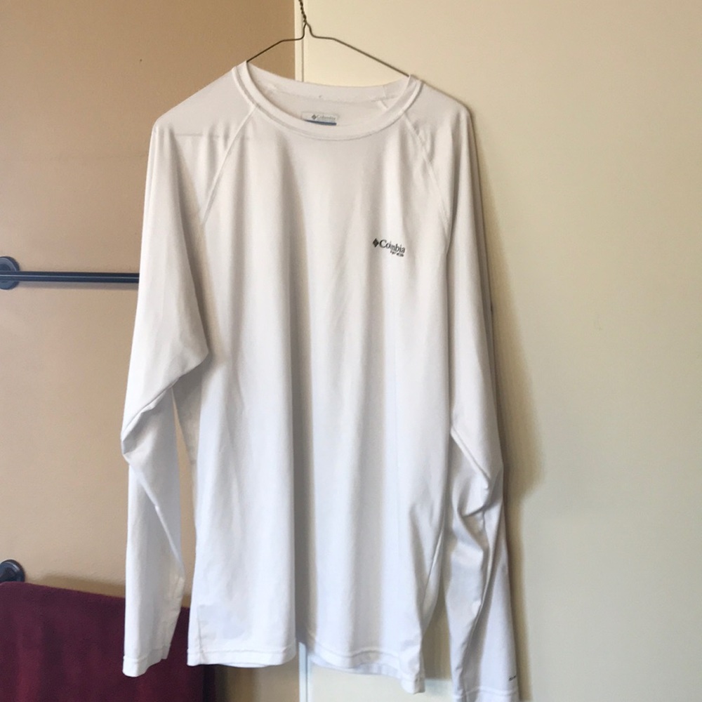 Columbia pfg shirt